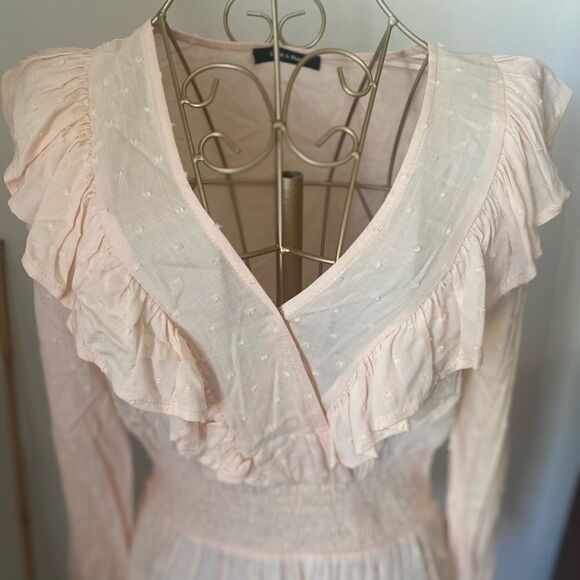 Doe & Rae peachy pink Swiss dot ruffle blouse - Picture 13 of 13